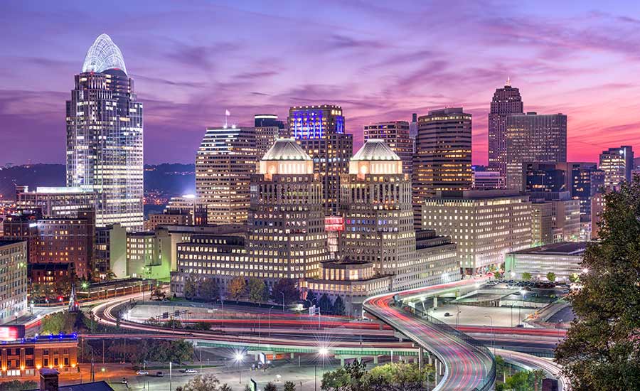 Cincinnati, Ohio at twilight